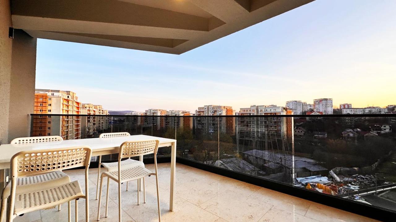 Cubrio Apartments Venetia Iasi Exterior foto